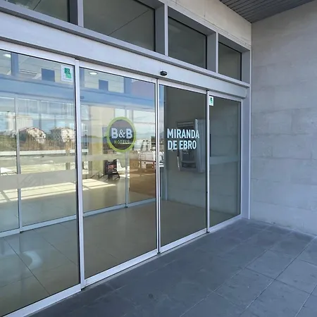 Miranda De Ebro Отель 3*