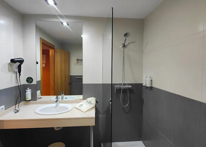 Отель Miranda De Ebro