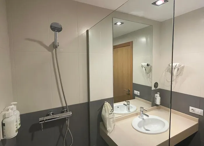 Отель Miranda De Ebro 3*