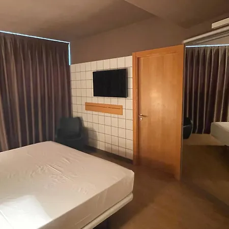 Szálloda Miranda De Ebro