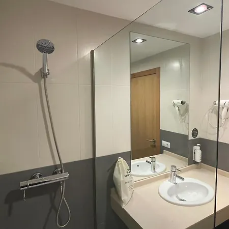 Szálloda Miranda De Ebro 3*