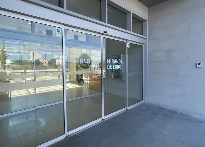 Miranda De Ebro מלון 3*